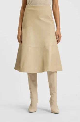 A-line skirt in nappa leather