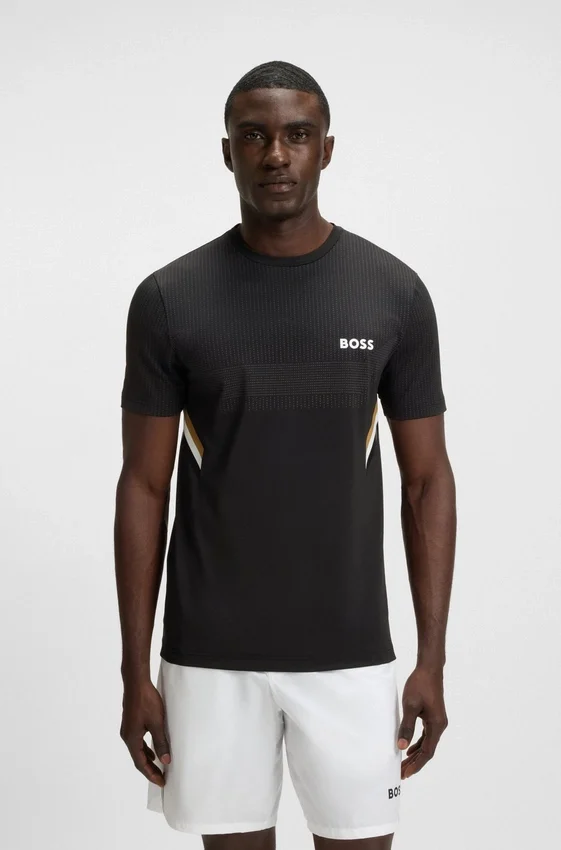 Active piqué slim-fit T-shirt with moisture management Active piqué slim-fit T-shirt with moisture management