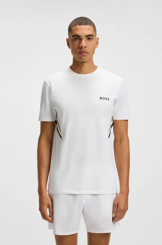 Active piqué slim-fit T-shirt with moisture management Active piqué slim-fit T-shirt with moisture management