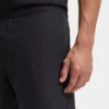 Active quick-dry shorts with layered design