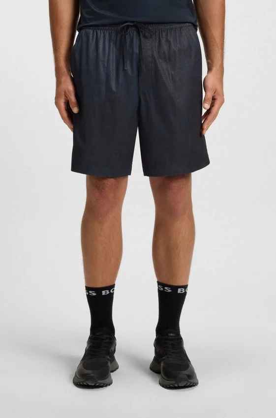 Active shorts with all-over print Active shorts with all-over print