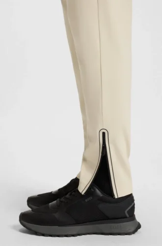 Active stretch-gabardine tracksuit bottoms with thermoregulating technology