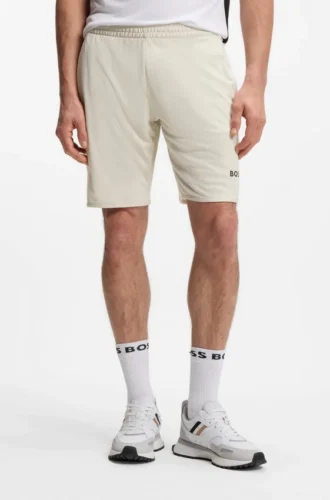 Active Stretch shorts in quick-dry fabric