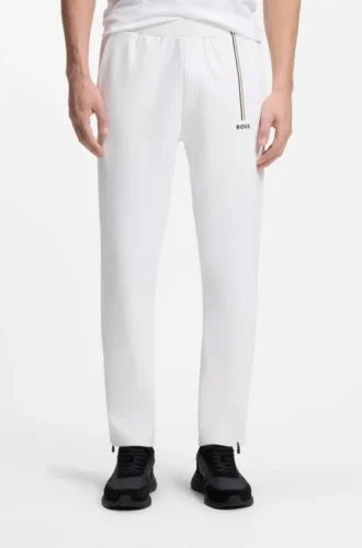 Active track pants in thermoregulating stretch gabardine