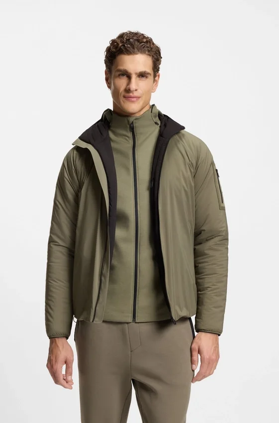 Adjustable-hem jacket with water-repellent finish Adjustable-hem jacket with water-repellent finish