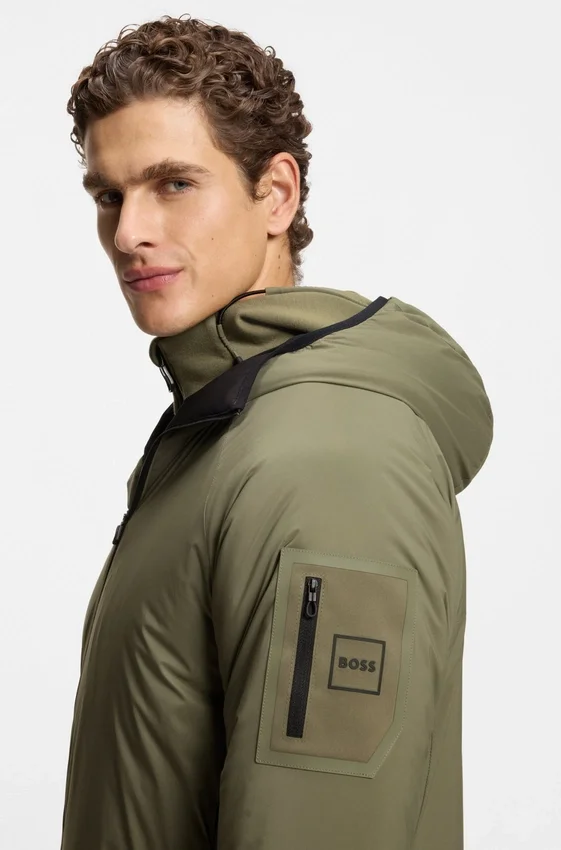 Adjustable-hem jacket with water-repellent finish Adjustable-hem jacket with water-repellent finish