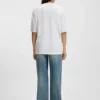 All-gender T-shirt with blurred logo