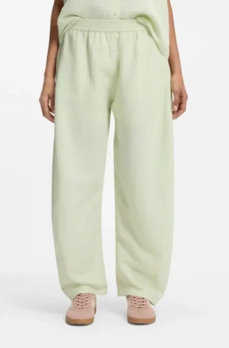 Balloon-leg trousers with elasticated waist