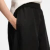 Balloon-leg trousers with elasticated waist
