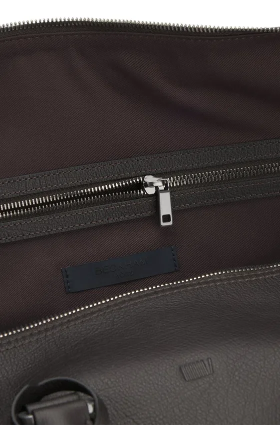 BECKHAM x BOSS holdall in grained leather BECKHAM x BOSS holdall in grained leather
