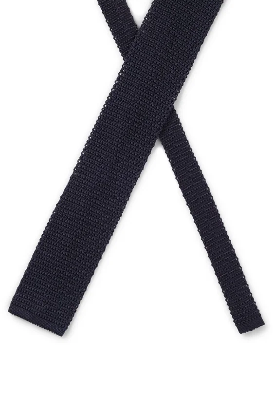 BECKHAM x BOSS knit tie in silk BECKHAM x BOSS knit tie in silk