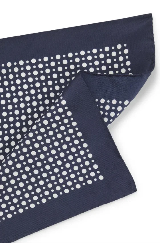 BECKHAM x BOSS printed silk pocket square BECKHAM x BOSS printed silk pocket square