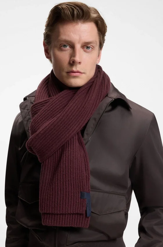 BECKHAM x BOSS scarf in virgin wool and cashmere BECKHAM x BOSS scarf in virgin wool and cashmere