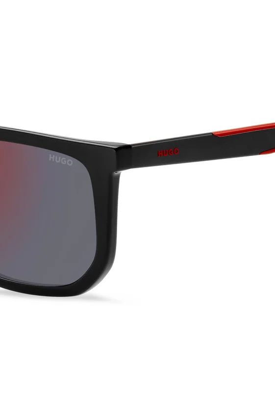 Black-acetate sunglasses with two-tone end tips Black-acetate sunglasses with two-tone end tips