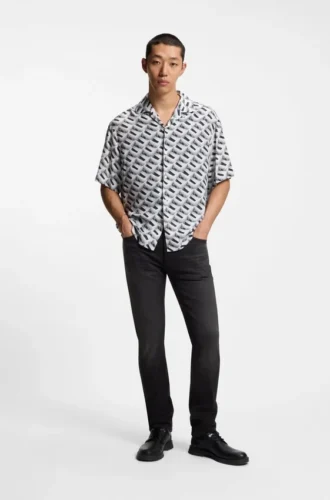 Black slim-fit jeans in stretch denim