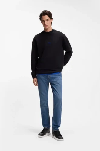 Blue slim-fit jeans in stretch denim
