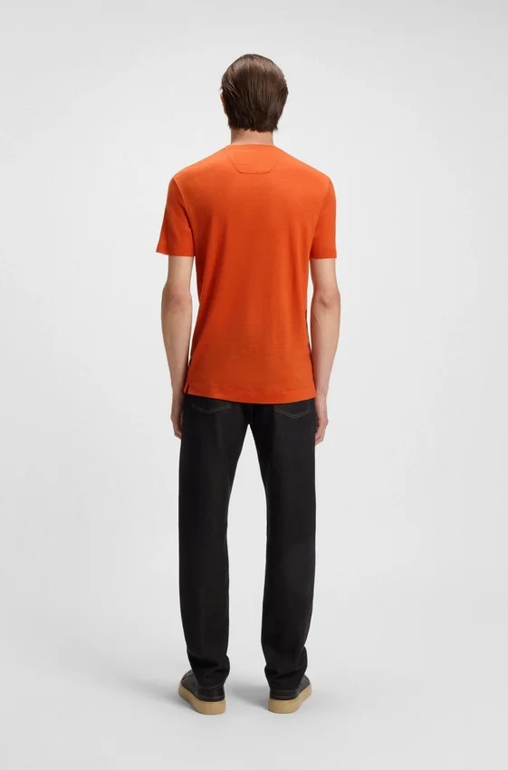 BOSS x ASTON MARTIN T-shirt with nubuck logo BOSS x ASTON MARTIN T-shirt with nubuck logo