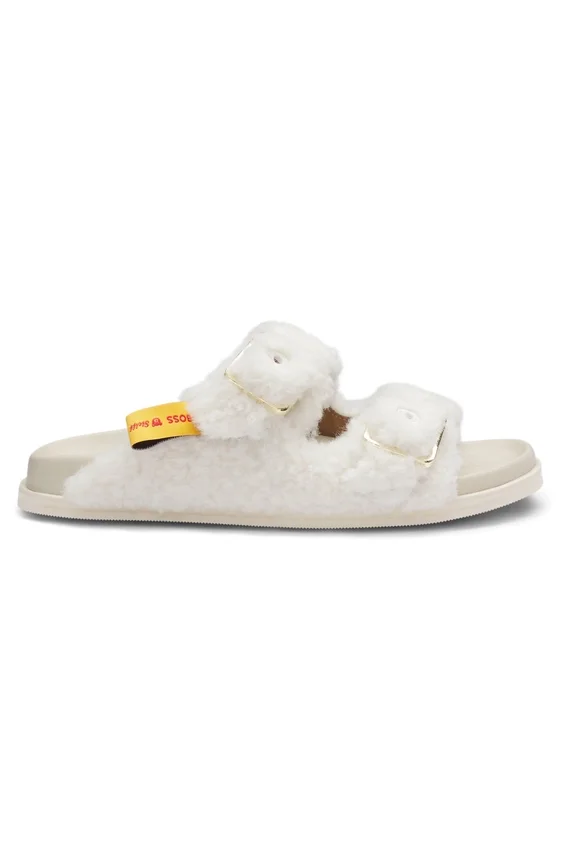 BOSS x Steiff teddy slides BOSS x Steiff teddy slides