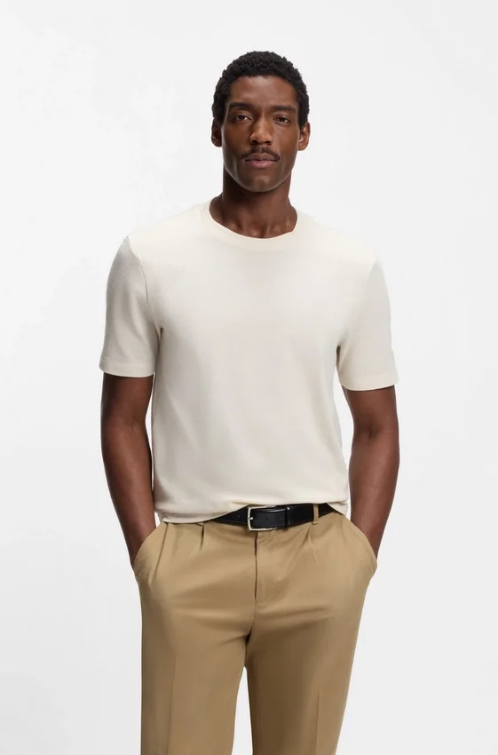 Bubble-jacquard structure T-shirt in a cotton blend Bubble-jacquard structure T-shirt in a cotton blend
