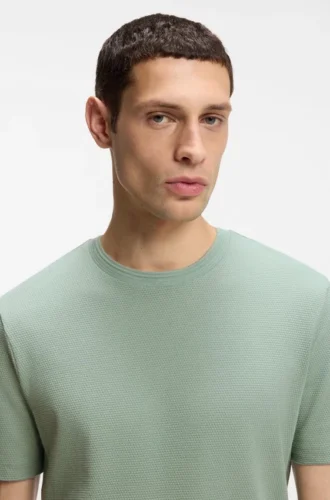 Bubble-jacquard structure T-shirt in a cotton blend