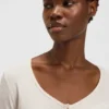 Button-placket top in a cotton blend