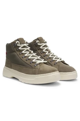 Canvas boots with suede trims Canvas boots with suede trims
