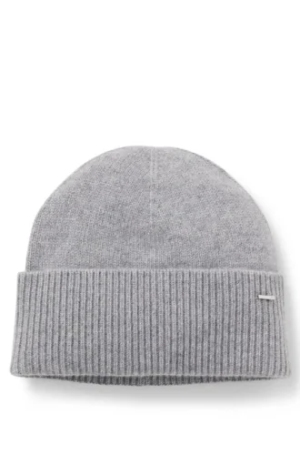Cashmere beanie with metallic logo trim Cashmere beanie with metallic logo trim