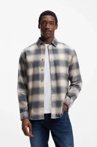 Checked relaxed-fit shirt in cotton flannel