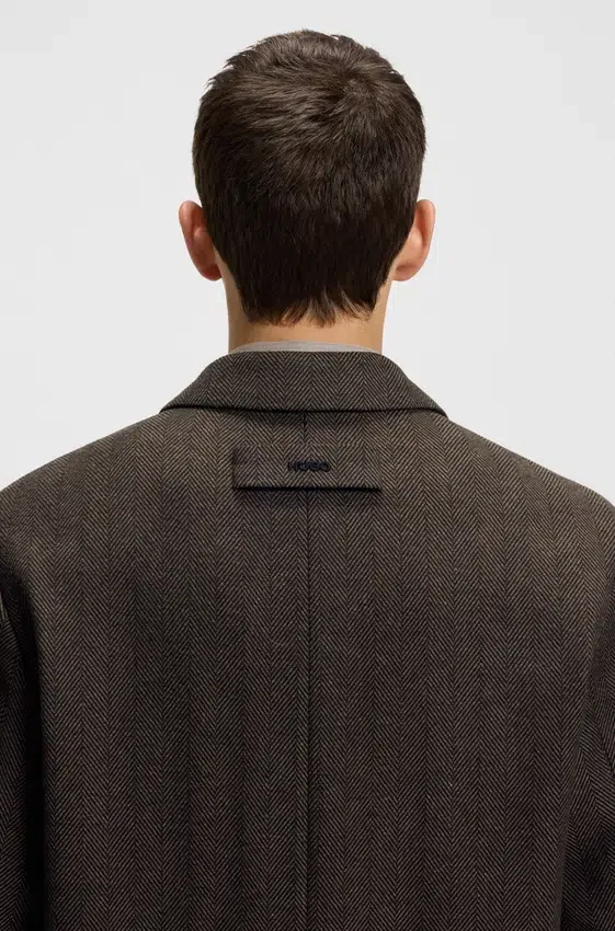 Concealed-closure coat in a regular fit Concealed-closure coat in a regular fit