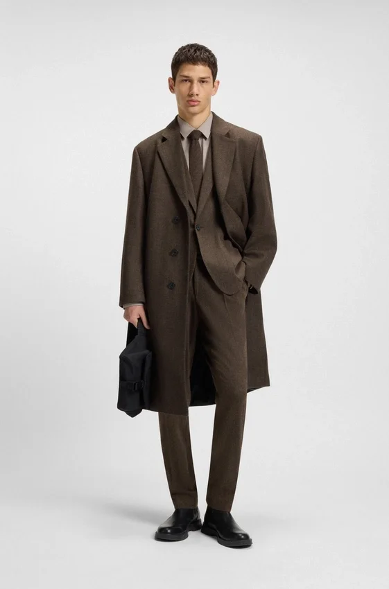 Concealed-closure coat in a regular fit Concealed-closure coat in a regular fit