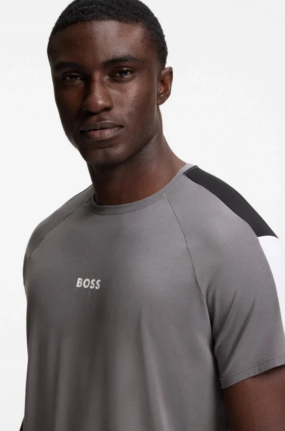 Contrast-insert pyjamas in a cotton blend Contrast-insert pyjamas in a cotton blend