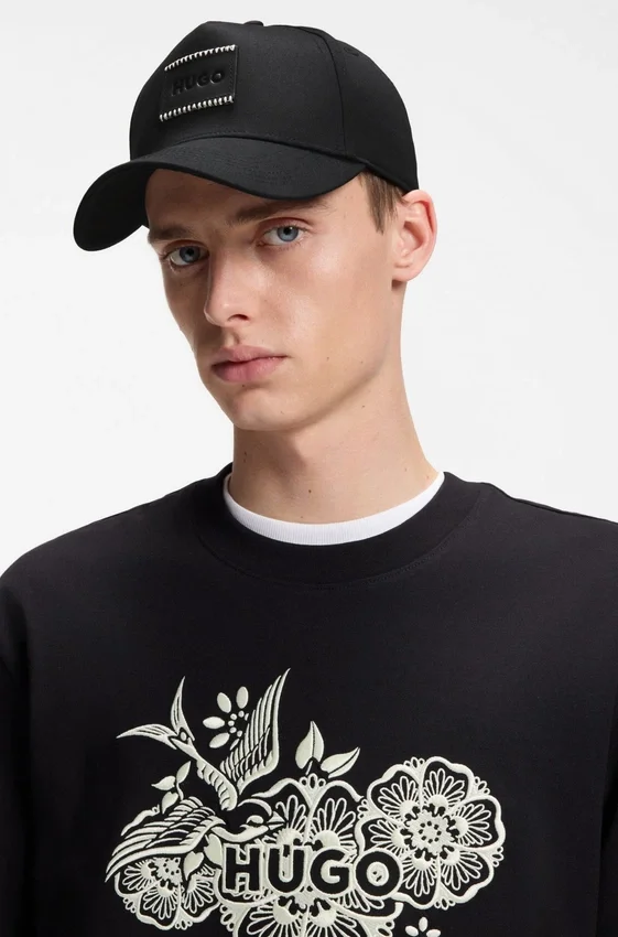 Cotton-twill cap with logo patch Cotton-twill cap with logo patch