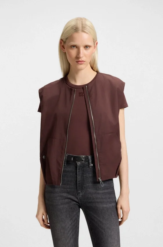 Cotton-twill gilet in a relaxed fit Cotton-twill gilet in a relaxed fit