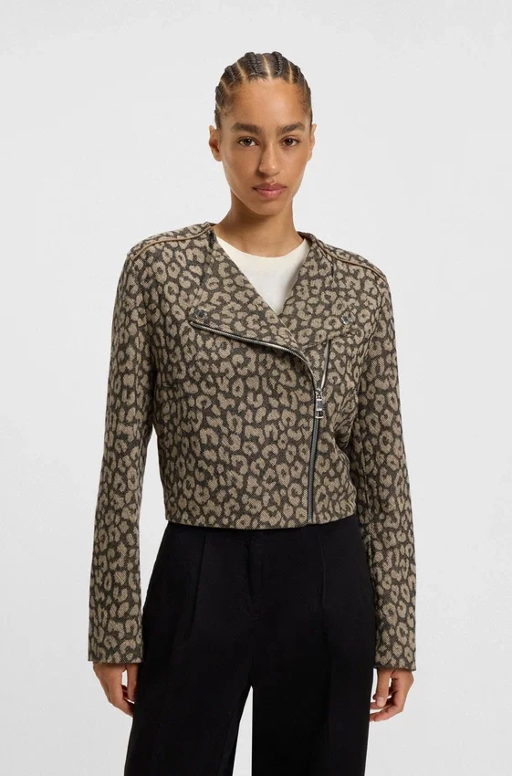 Cropped biker jacket with leopard jacquard Cropped biker jacket with leopard jacquard