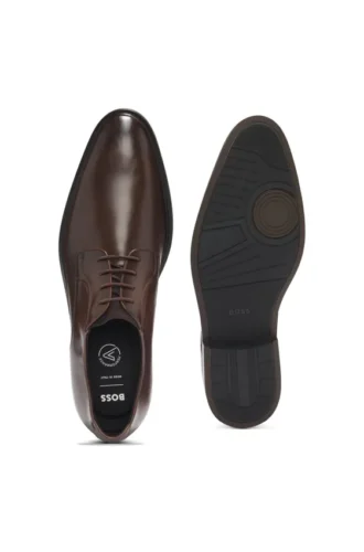 Derby shoes in smooth leather