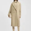 Double-breasted coat in virgin wool and cashmere