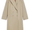 Double-breasted coat in virgin wool and cashmere