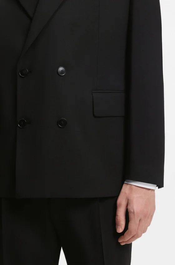 Double-breasted suit jacket in wool-blend twill Double-breasted suit jacket in wool-blend twill