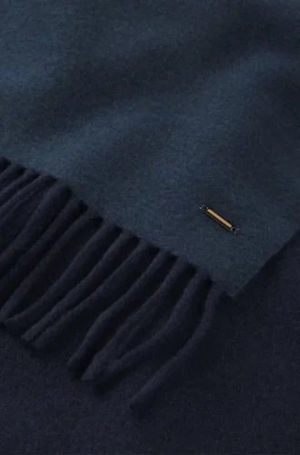 Double-faced cashmere scarf