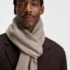 Double-faced cashmere scarf Double-faced cashmere scarf
