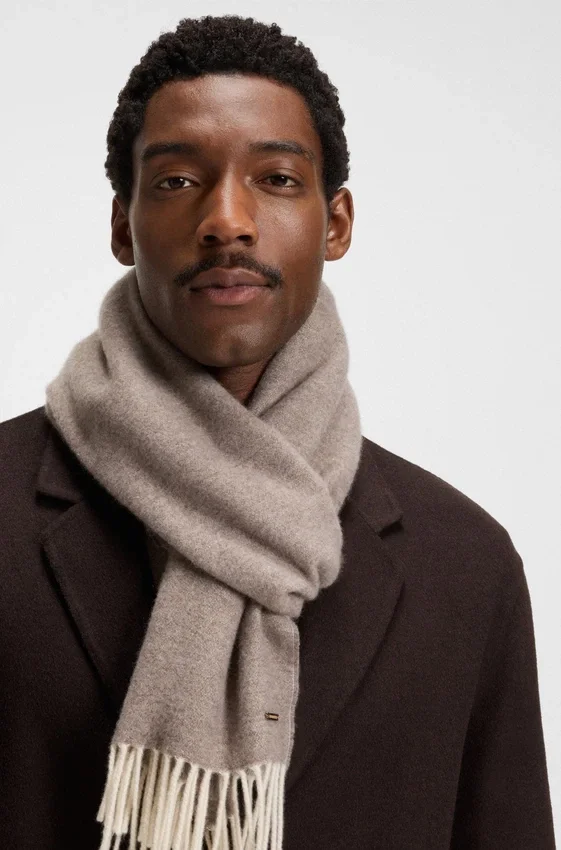 Double-faced cashmere scarf Double-faced cashmere scarf