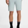 Easy-iron shorts with water-repellent finish