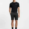 Easy-iron shorts with water-repellent finish