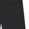 Easy-iron shorts with water-repellent finish