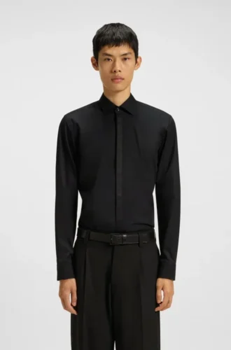 Easy-iron slim-fit shirt in cotton poplin
