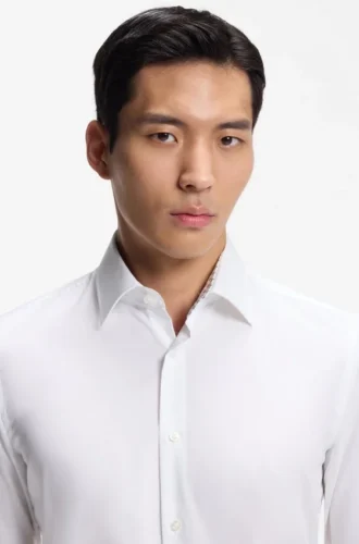 Easy-iron slim-fit shirt in cotton poplin