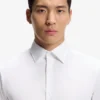 Easy-iron slim-fit shirt in cotton poplin Easy-iron slim-fit shirt in cotton poplin
