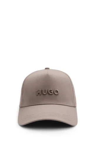 Embroidered-logo cap in cotton twill