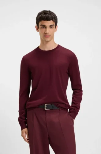 Embroidered-logo sweater in virgin wool