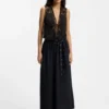 Embroidered waistcoat with tie closure